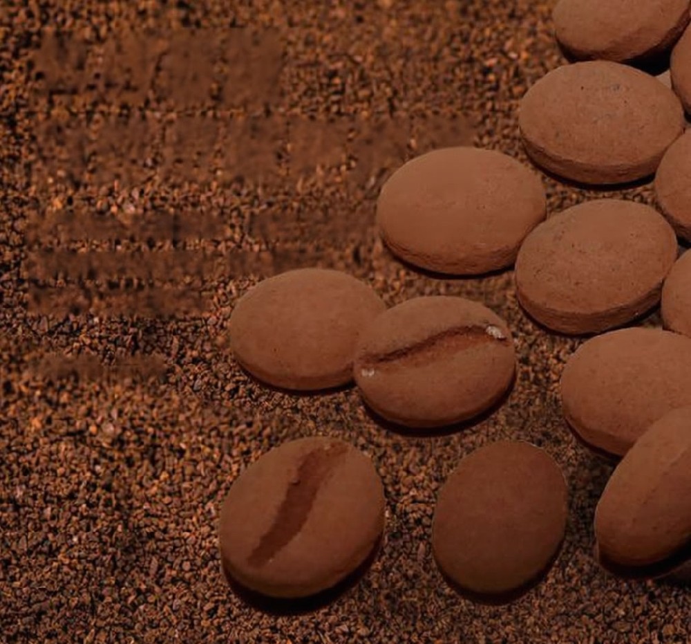 即食咖啡豆热量高吗？ 咖啡即食豆的热量与常见食物的对比表；